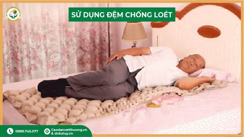 su-dung-dem-chong-loet-cho-nguoi-nam-lau